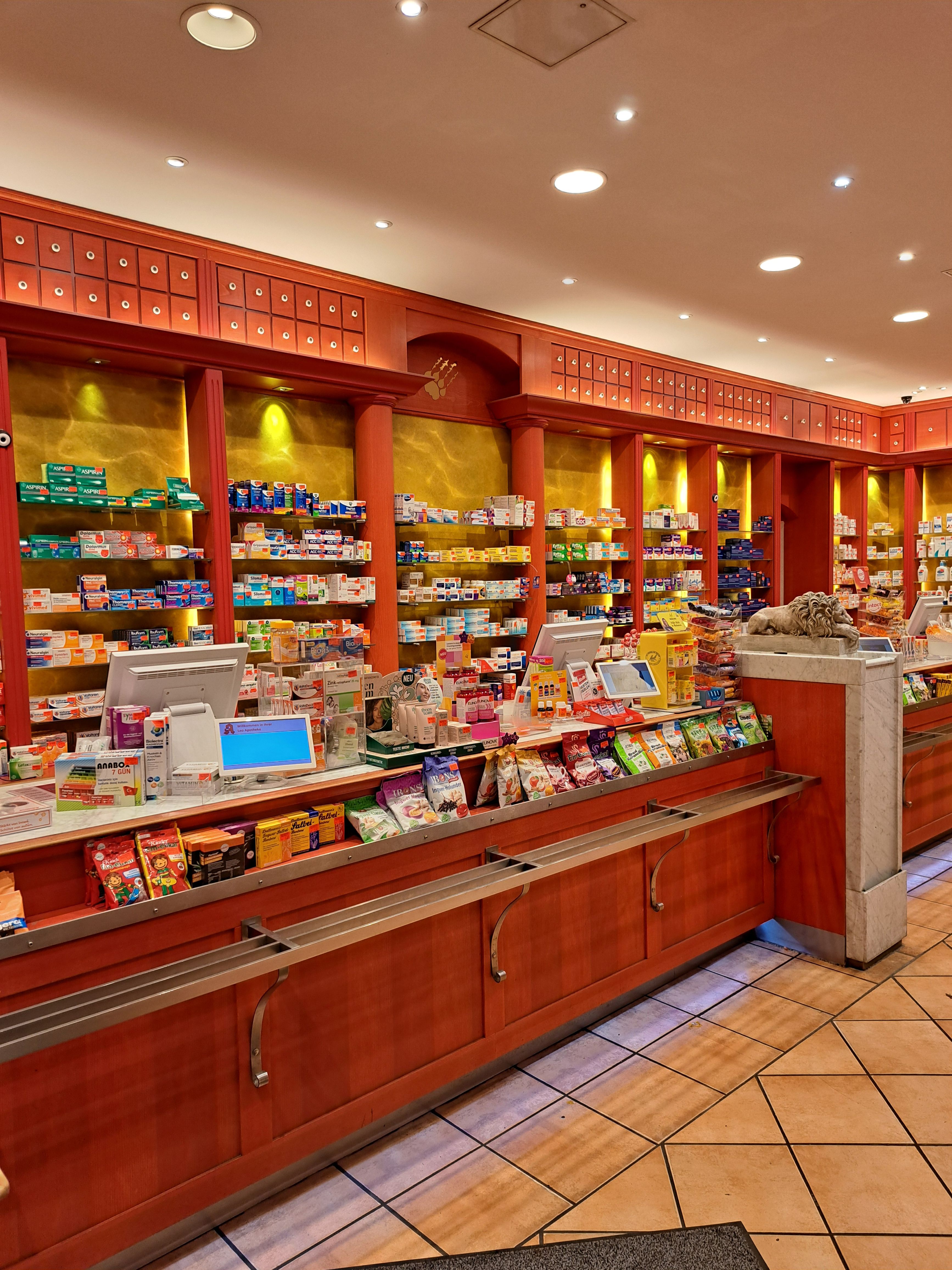 Leo Apotheke Innenraum